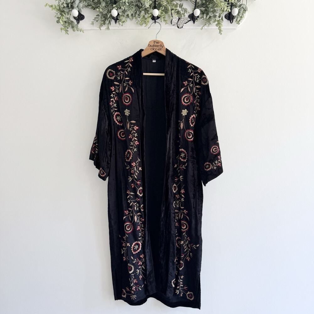 Anthropologie Black Floral Embroidered Velvet Kimono Cardigan S/M #LH